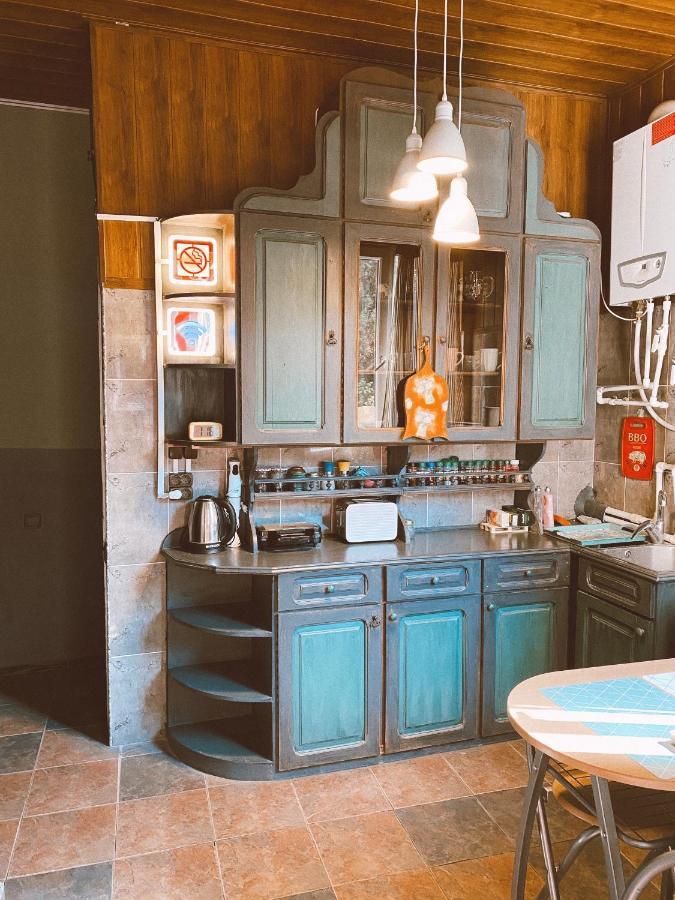 Хостел Corner Тбилиси Экстерьер фото