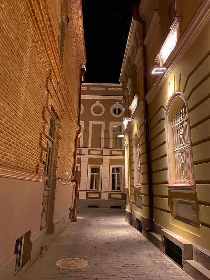 Хостел Corner Тбилиси Экстерьер фото