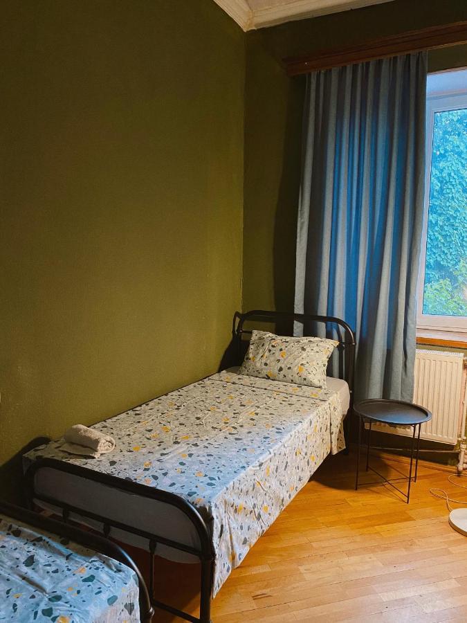 Хостел Corner Тбилиси Экстерьер фото