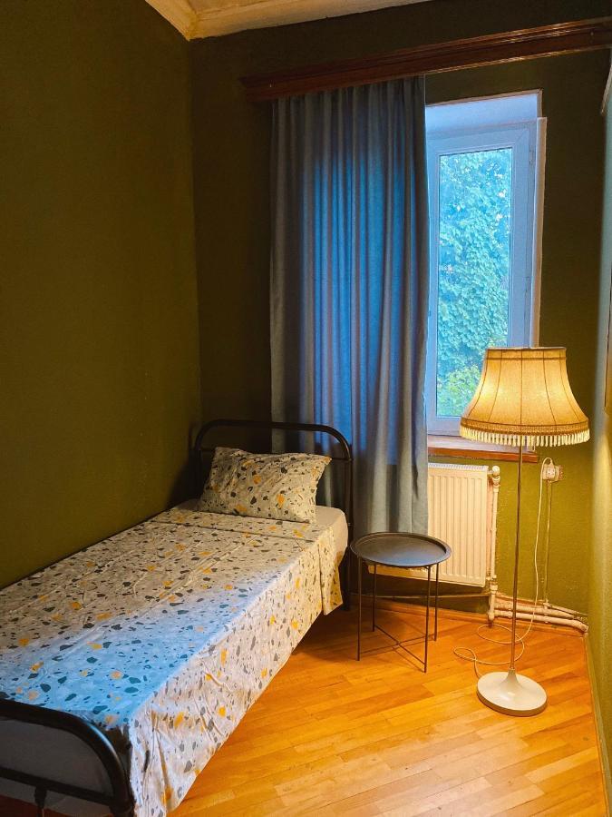 Хостел Corner Тбилиси Экстерьер фото